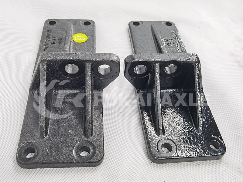 Soporte del motor para repuestos de camiones Foton Auman H0101050122A0/H0101050121A0