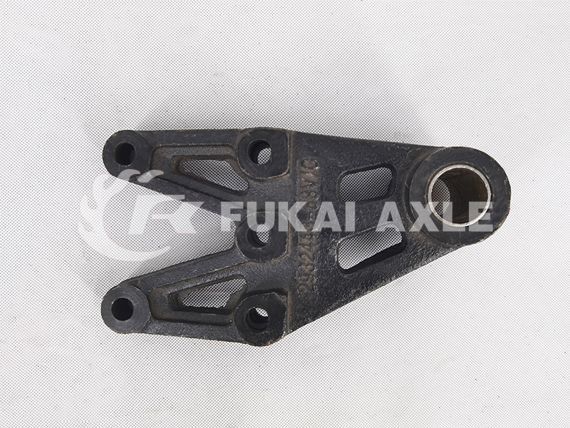 Soporte de acero delantero para repuestos de camiones FAW Jiefang 2932443-68V 