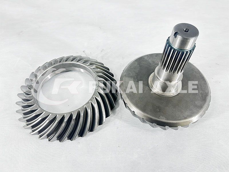 Piñón de rueda de corona del eje trasero 27/32 para repuestos Iveco Trcuk 42129193/42104443